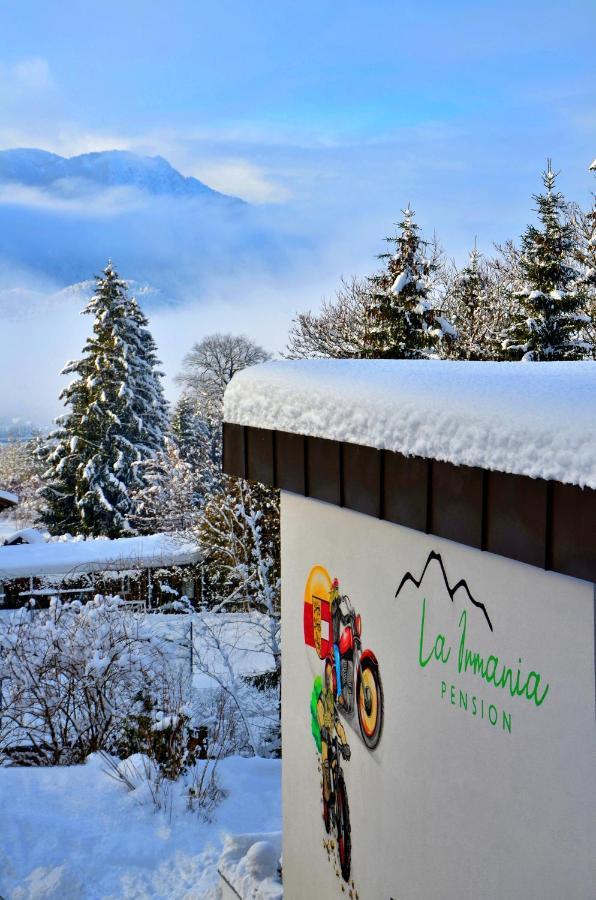 La Irmania Pension Ledenitzen Exteriör bild